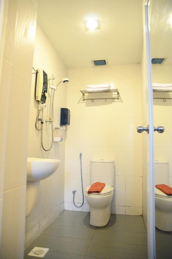 Newland Hotel Johor Bahru Zewnętrze zdjęcie